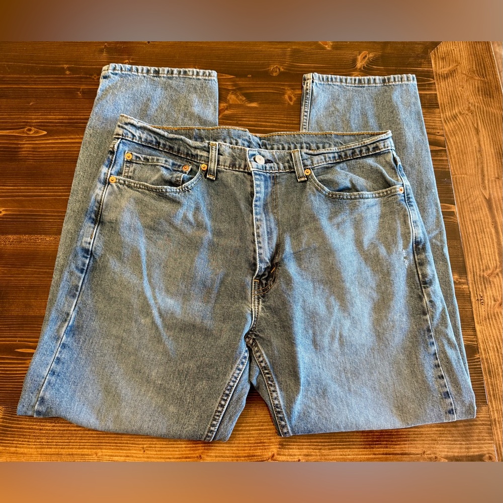 Levi's 505 Relaxed Straight Leg Medium Wash Jeans Size 36x30
